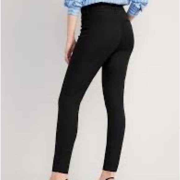 OLD NAVY Black High Rise Pixie Pants NWT - Picture 2 of 5